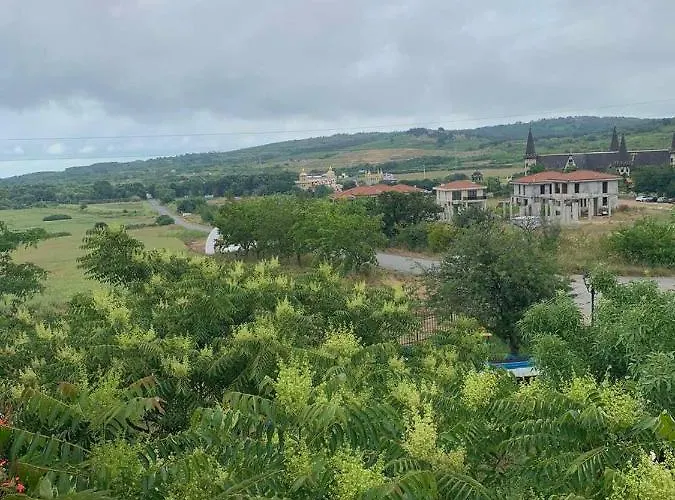 нели Διαμέρισμα Ravadinovo