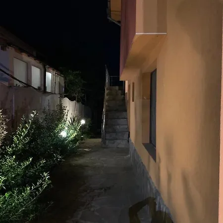 דירה нели Ravadinovo