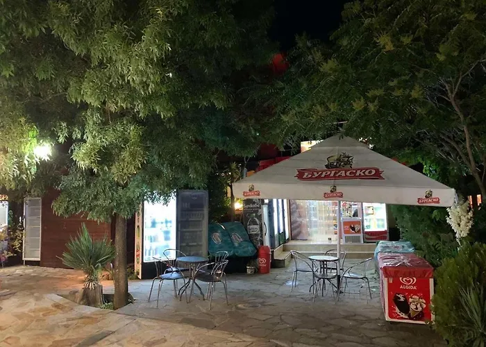 нели * Ravadinovo